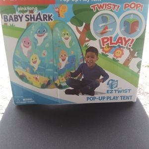 Kids baby shark play hut